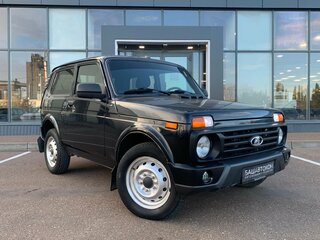 2020 Lada (ВАЗ) 2121 (4x4) Urban I Рестайлинг (2020), чёрный, 685000 рублей, вид 3