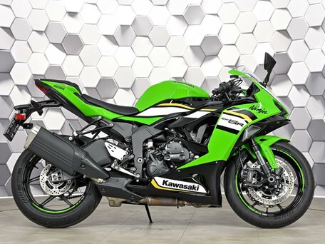 2025 Kawasaki ZX-6 Ninja, зелёный, 1499000 рублей, вид 3