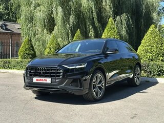 2020 Audi Q8 55 TFSI I (4M), чёрный, 6350000 рублей, вид 1