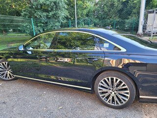 2022 Audi A8 Long 55 TFSI IV (D5), чёрный, 8240000 рублей, вид 4