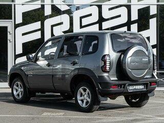 2015 Chevrolet Niva I Рестайлинг, серый, 730000 рублей, вид 2