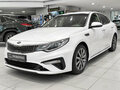 2019 Kia K5 III, белый, 1950000 рублей