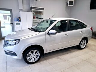 2025 Lada (ВАЗ) Granta I Рестайлинг, серебристый, 1181500 рублей, вид 1