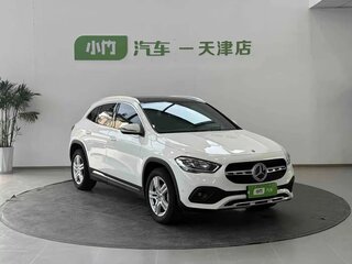 2022 Mercedes-Benz GLA 180 II (H247), белый, 2295000 рублей, вид 3