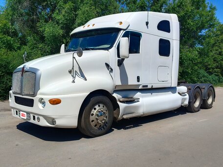 2003 Kenworth T2000, белый, 1600000 рублей, вид 2