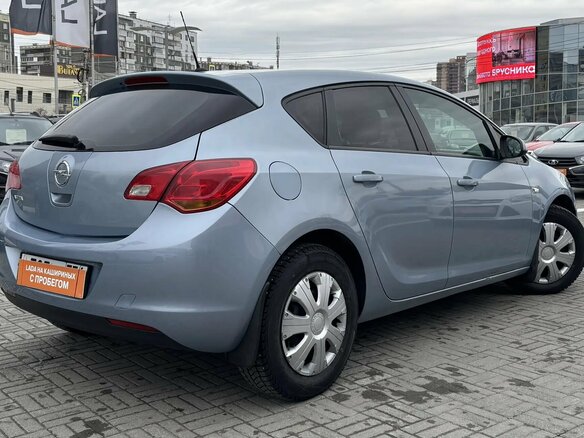 2012 Opel Astra J, серый - вид 2