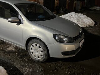 2012 Volkswagen Golf VI, серебристый, 690000 рублей, вид 1
