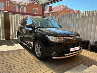 2012 Mitsubishi Outlander III, чёрный, 1550000 рублей, вид 3
