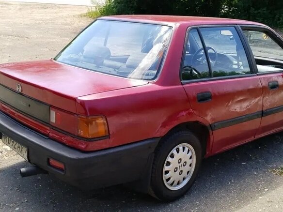 1988 Honda Civic IV, красный - вид 4