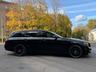 2019 Mercedes-Benz E-Класс 200 d V (W213, S213, C238), чёрный, 2500000 рублей, вид 5