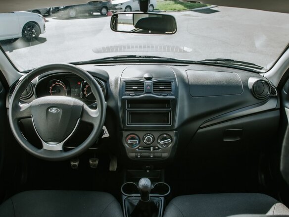 2026 Lada (ВАЗ) Granta I Рестайлинг, белый, 1068000 рублей - вид 13