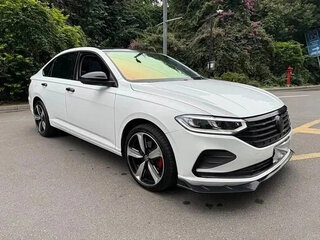 2023 Volkswagen Lavida III Рестайлинг, белый, 1190007 рублей, вид 4