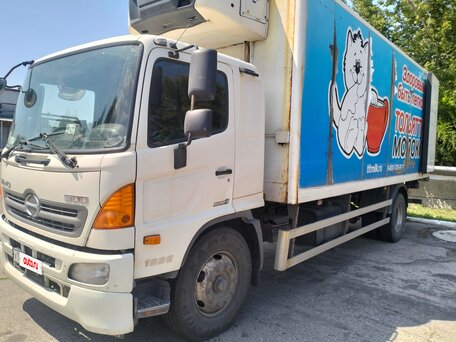 2015 Hino Series 500 (Ranger), белый, 4000000 рублей, вид 2
