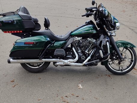 2015 Harley-Davidson Electra Glide, зелёный, 1100000 рублей, вид 3