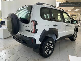 2026 Lada (ВАЗ) Niva Travel I Рестайлинг, белый, 1717000 рублей, вид 3