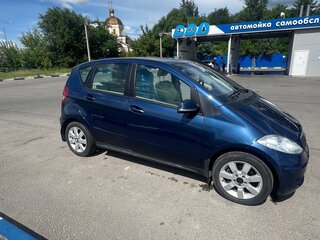 2011 Mercedes-Benz A-Класс 180 II (W169) Рестайлинг, синий, 850000 рублей, вид 2