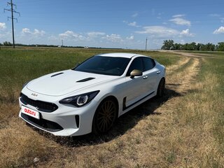 2018 Kia Stinger I, белый, 1800000 рублей, вид 3