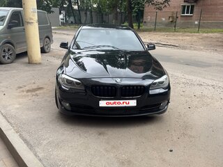 2013 BMW 5 серии 520i VI (F10/F11/F07), чёрный, 1950000 рублей, вид 1