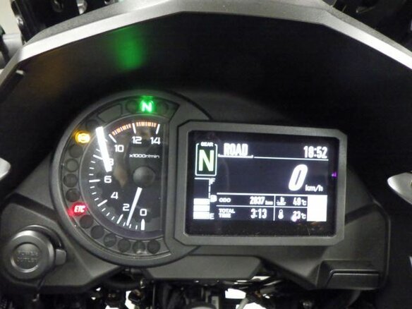 2025 Kawasaki Versys 1100 SE, чёрный, 1500000 рублей - вид 6