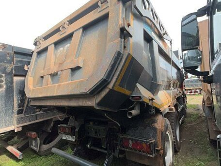 2024 Sinotruk Sitrak C6G, красный, 9200000 рублей, вид 4