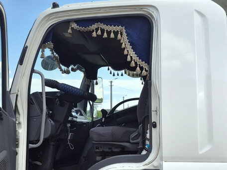 2019 Isuzu Forward (F-Series), белый, 4850000 рублей, вид 2