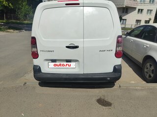 2013 Peugeot Partner II Рестайлинг, белый, 460000 рублей, вид 4