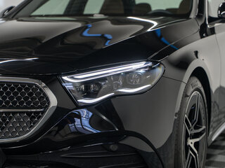 2026 Mercedes-Benz E-Класс 300 VI (W214, S214), чёрный, 9150000 рублей, вид 2