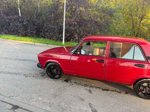 2006 Lada (ВАЗ) 2107, пурпурный, 190000 рублей - вид 3