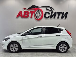 2015 Hyundai Solaris I Рестайлинг, белый, 825000 рублей, вид 4