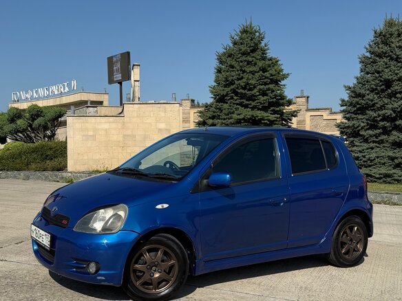 2000 Toyota Vitz I (P10), синий, 500000 рублей - вид 10