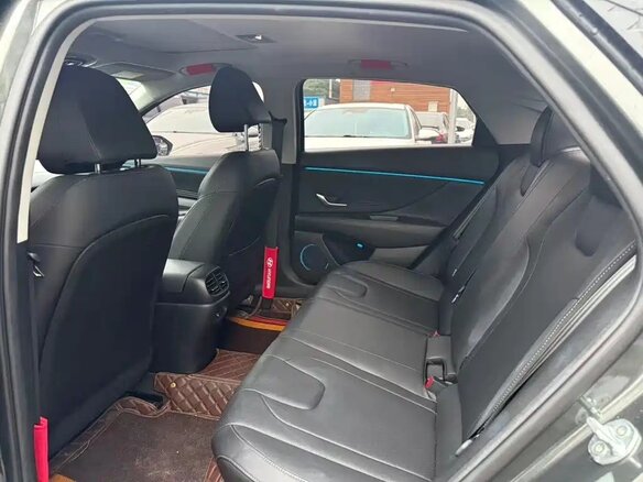 2023 Hyundai Elantra VII (CN7) Рестайлинг, белый, 1658000 рублей - вид 4