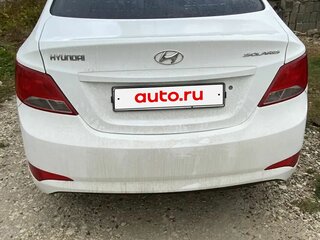2015 Hyundai Solaris I Рестайлинг, белый, 770000 рублей, вид 5