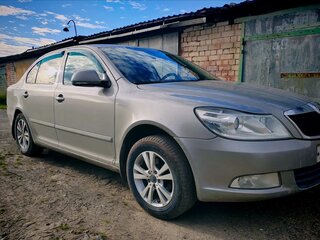 2011 Skoda Octavia II (A5) Рестайлинг, серый, 500000 рублей, вид 1