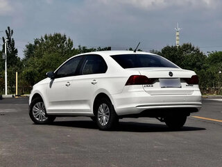 2022 Volkswagen Santana III, белый, 1037009 рублей, вид 5