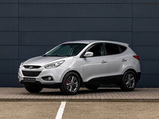 2015 Hyundai ix35 I Рестайлинг, серебристый, 1555000 рублей, вид 1