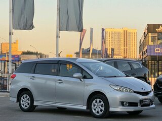 2010 Toyota Wish II, серый, 999000 рублей, вид 3