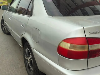 1997 Toyota Corolla VIII (E110), серый, 300000 рублей, вид 3