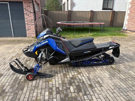 2021 Polaris 850 INDY, чёрный, 1100000 рублей, вид 4
