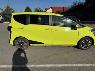 2016 Toyota Sienta II, зелёный, 1200000 рублей, вид 4
