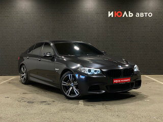2014 BMW 5 серии 528i xDrive VI (F10/F11/F07) Рестайлинг, серый, 2164000 рублей, вид 3