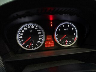 2006 BMW 5 серии 550i V (E60/E61), серый, 1650000 рублей, вид 5