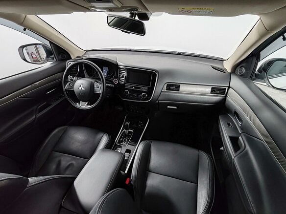 2019 Mitsubishi Outlander III Рестайлинг 3, белый - вид 17