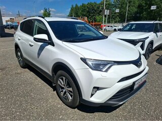 2018 Toyota RAV4 IV (XA40) Рестайлинг, белый, 2125000 рублей, вид 1