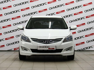 2015 Hyundai Solaris I Рестайлинг, белый, 805550 рублей, вид 2