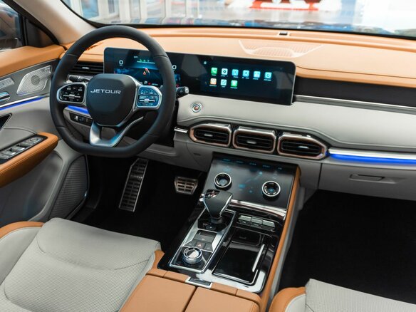 2026 Jetour X70+ I Рестайлинг, серый, 3099000 рублей - вид 21
