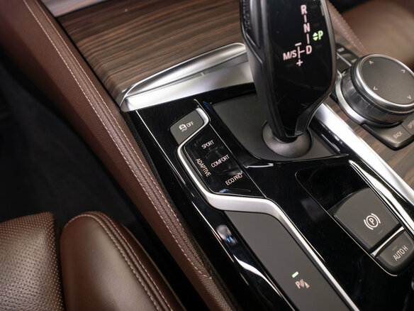 2018 BMW 5 серии 530d xDrive VII (G30/G31/G38), синий - вид 24