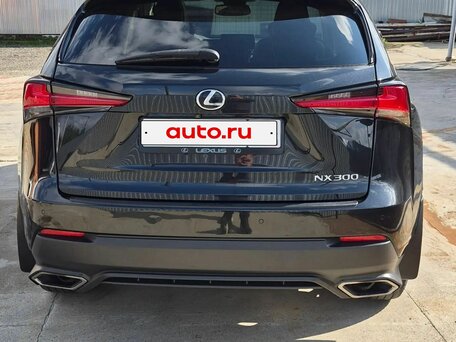 2020 Lexus NX 300 I Рестайлинг, чёрный, 3150000 рублей, вид 4