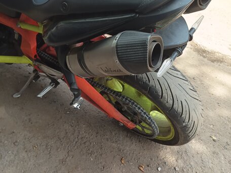 2012 Triumph Street Triple, чёрный, 450000 рублей, вид 4