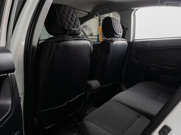 2014 Mitsubishi Lancer X Рестайлинг, белый, 1040000 рублей - вид 10