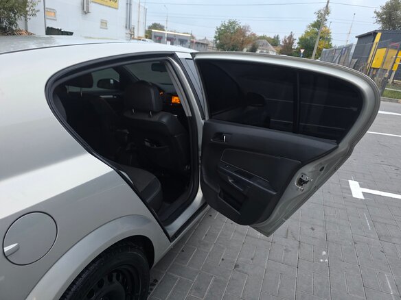 2008 Opel Astra H Рестайлинг, бежевый, 650000 рублей - вид 18